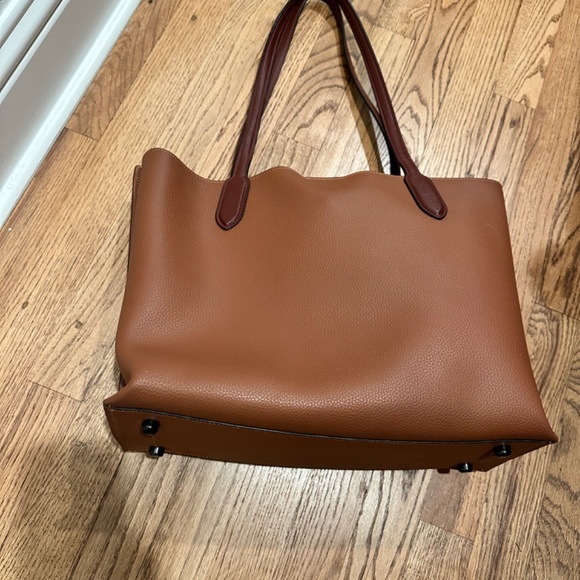 Coach Leather Tote - Picture 4 of 11